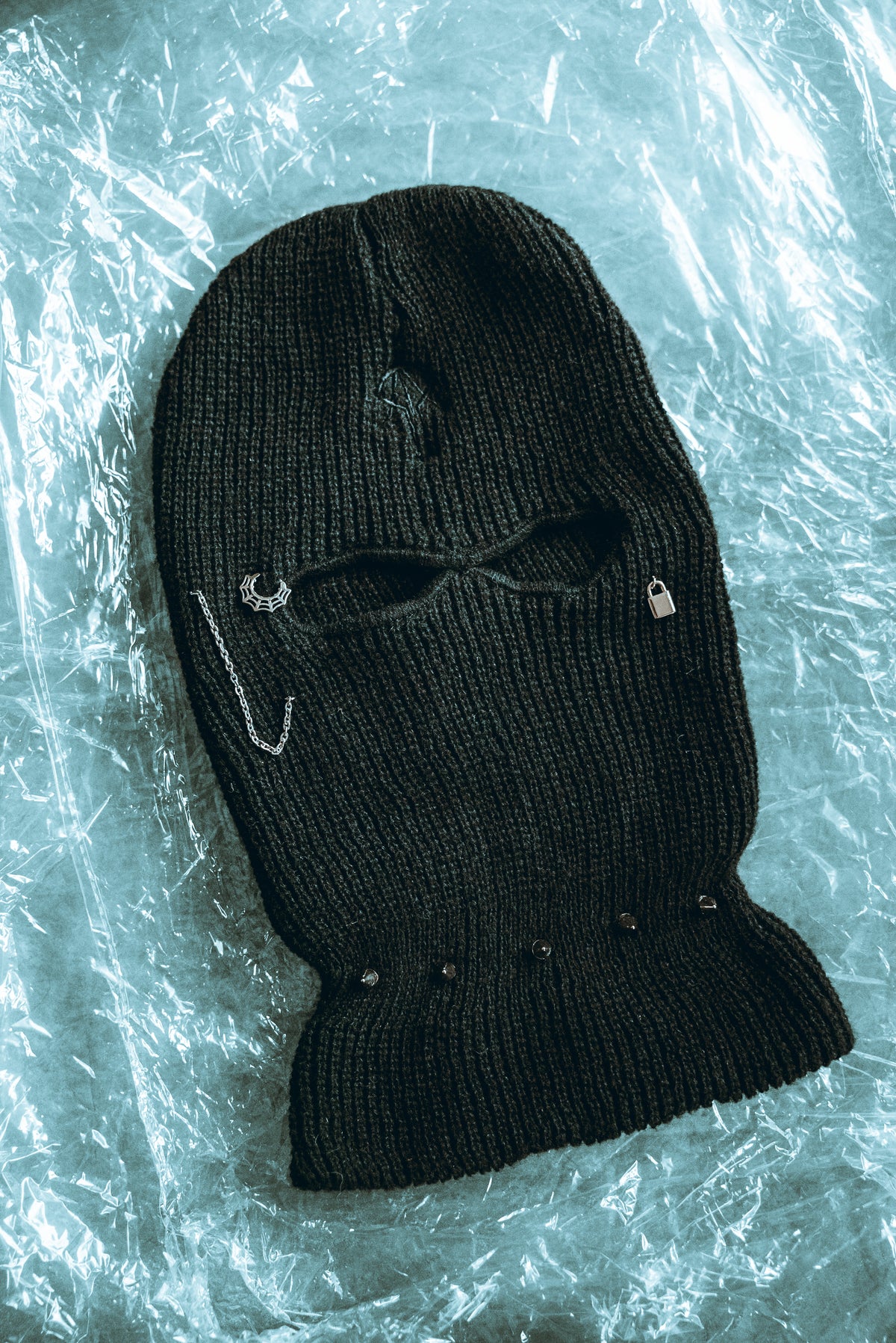 BALACLAVA [2]